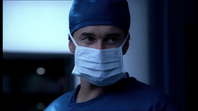 Charmed-Online-dot-NL-NipTuck4x10-1895.jpg