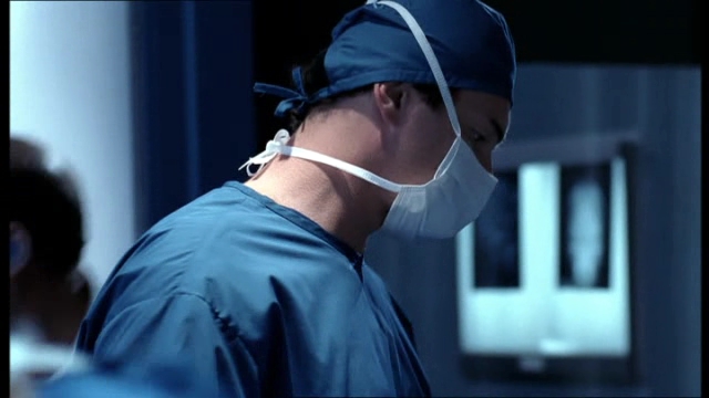 Charmed-Online-dot-NL-NipTuck4x10-2026.jpg
