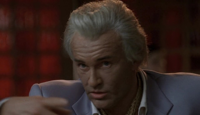 Charmed-Online-dot-NL-NipTuck4x11-1374.jpg