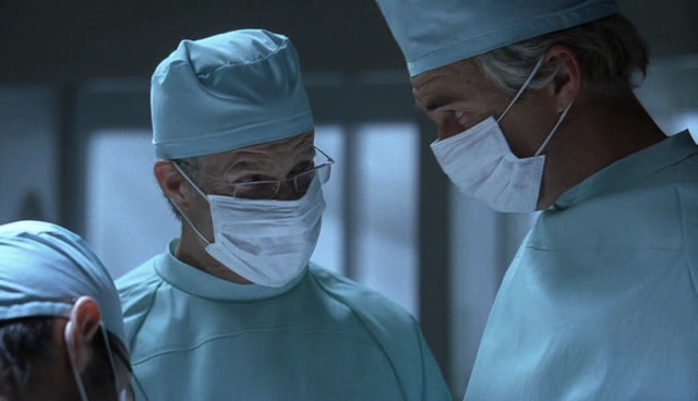 Charmed-Online-dot-NL-NipTuck4x11-1907.jpg Charmed-Online-dot-NL-NipTuck4x11-1907.jpg