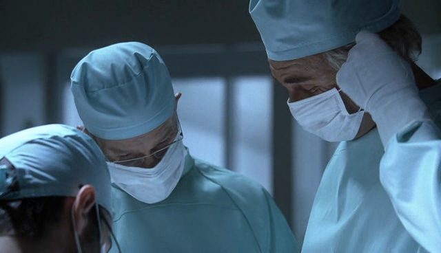 Charmed-Online-dot-NL-NipTuck4x11-1914.jpg Charmed-Online-dot-NL-NipTuck4x11-1914.jpg