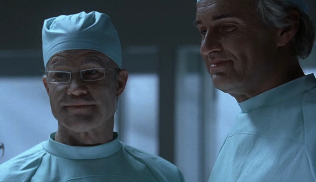 Charmed-Online-dot-NL-NipTuck4x11-1935.jpg Charmed-Online-dot-NL-NipTuck4x11-1935.jpg