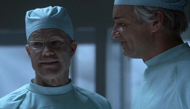 Charmed-Online-dot-NL-NipTuck4x11-1936.jpg Charmed-Online-dot-NL-NipTuck4x11-1936.jpg