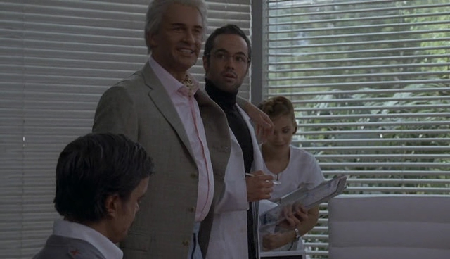 Charmed-Online-dot-NL-NipTuck4x11-2167.jpg Charmed-Online-dot-NL-NipTuck4x11-2167.jpg