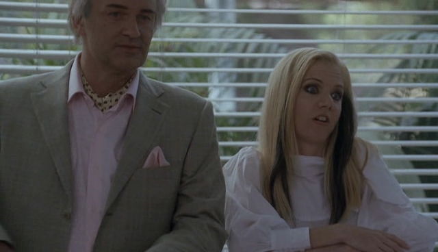 Charmed-Online-dot-NL-NipTuck4x11-2179.jpg Charmed-Online-dot-NL-NipTuck4x11-2179.jpg