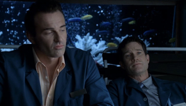 Charmed-Online-dot-NL-NipTuck4x12-0089.jpg Charmed-Online-dot-NL-NipTuck4x12-0089.jpg