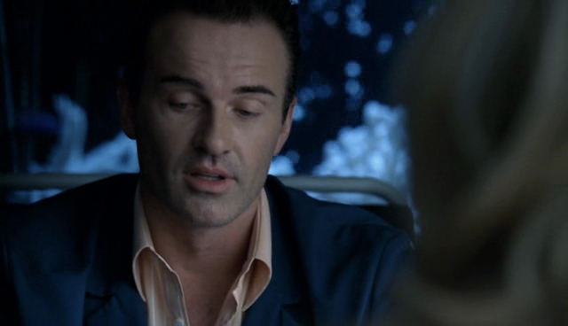 Charmed-Online-dot-NL-NipTuck4x12-0121.jpg