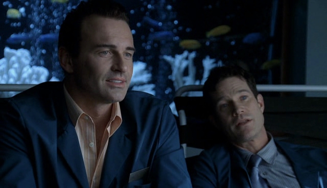 Charmed-Online-dot-NL-NipTuck4x12-0160.jpg