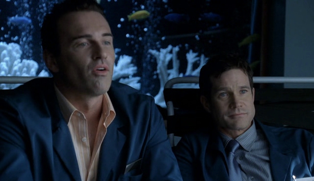 Charmed-Online-dot-NL-NipTuck4x12-0182.jpg