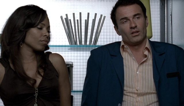 Charmed-Online-dot-NL-NipTuck4x12-0265.jpg