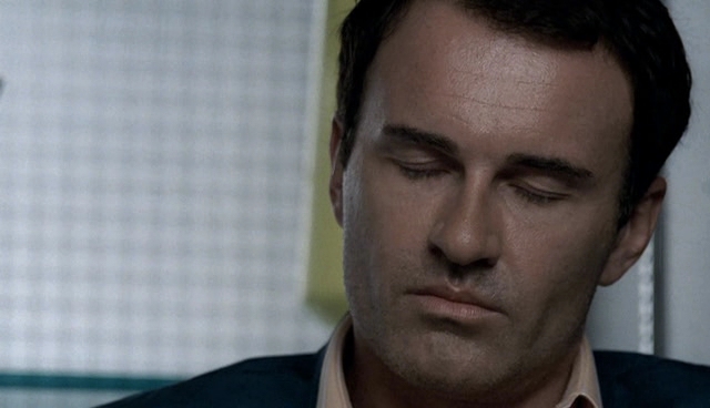 Charmed-Online-dot-NL-NipTuck4x12-0338.jpg