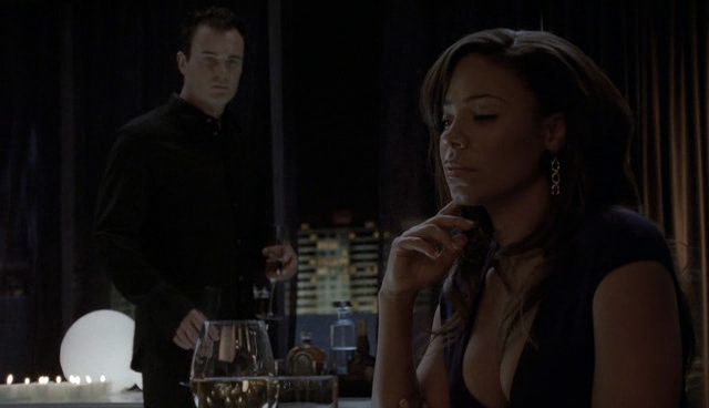 Charmed-Online-dot-NL-NipTuck4x12-0412.jpg