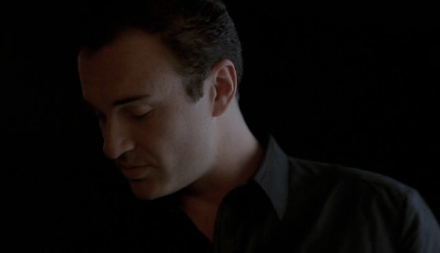 Charmed-Online-dot-NL-NipTuck4x12-0427.jpg