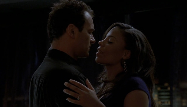Charmed-Online-dot-NL-NipTuck4x12-0516.jpg