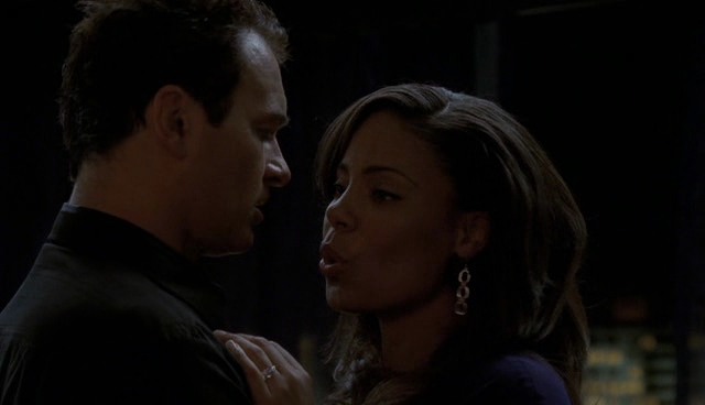 Charmed-Online-dot-NL-NipTuck4x12-0528.jpg