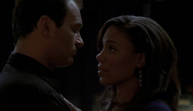 Charmed-Online-dot-NL-NipTuck4x12-0536.jpg