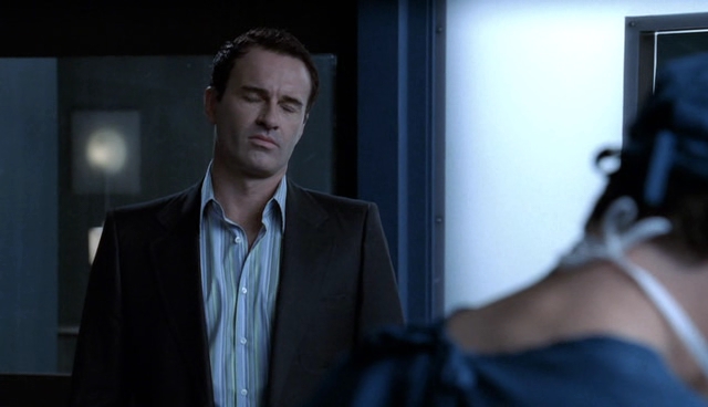 Charmed-Online-dot-NL-NipTuck4x12-0947.jpg Charmed-Online-dot-NL-NipTuck4x12-0947.jpg