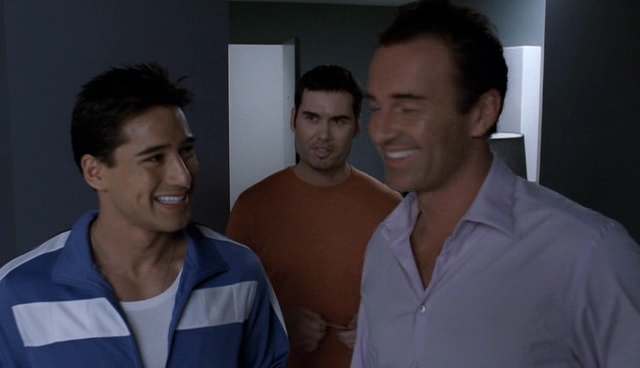 Charmed-Online-dot-NL-NipTuck4x12-1144.jpg