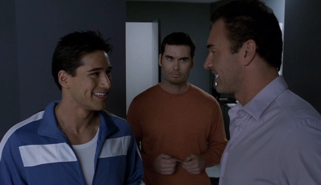 Charmed-Online-dot-NL-NipTuck4x12-1150.jpg