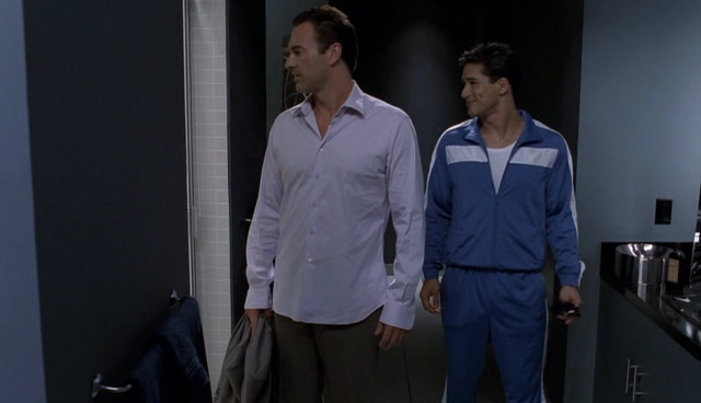 Charmed-Online-dot-NL-NipTuck4x12-1167.jpg