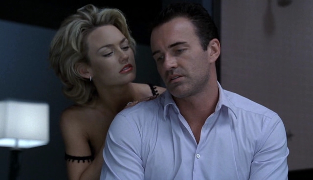 Charmed-Online-dot-NL-NipTuck4x12-1216.jpg Charmed-Online-dot-NL-NipTuck4x12-1216.jpg