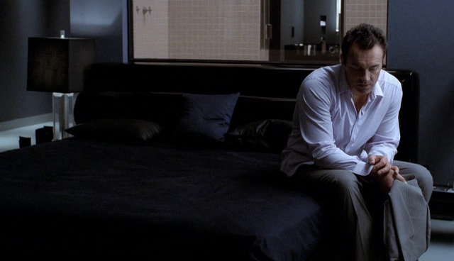 Charmed-Online-dot-NL-NipTuck4x12-1225.jpg Charmed-Online-dot-NL-NipTuck4x12-1225.jpg