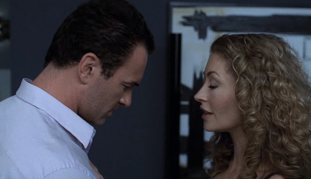 Charmed-Online-dot-NL-NipTuck4x12-1267.jpg Charmed-Online-dot-NL-NipTuck4x12-1267.jpg