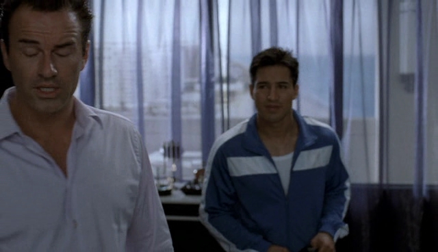 Charmed-Online-dot-NL-NipTuck4x12-1278.jpg Charmed-Online-dot-NL-NipTuck4x12-1278.jpg