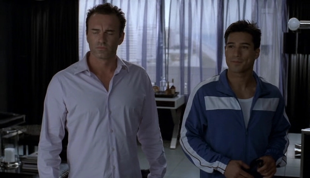 Charmed-Online-dot-NL-NipTuck4x12-1291.jpg Charmed-Online-dot-NL-NipTuck4x12-1291.jpg