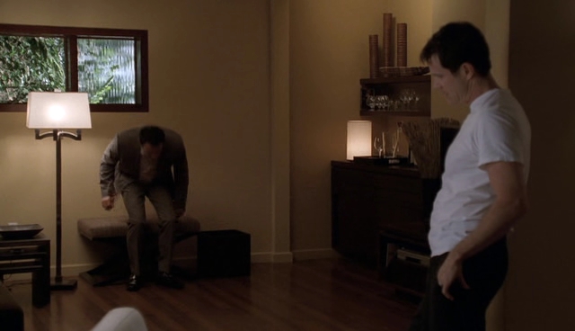 Charmed-Online-dot-NL-NipTuck4x12-1519.jpg