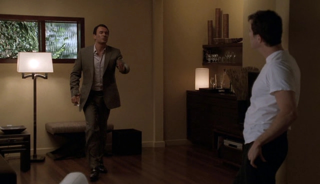 Charmed-Online-dot-NL-NipTuck4x12-1520.jpg