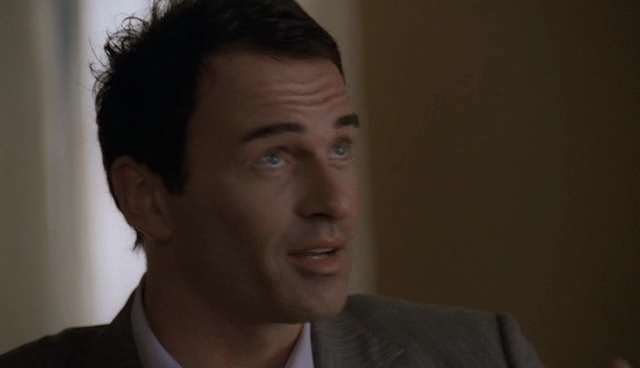 Charmed-Online-dot-NL-NipTuck4x12-1551.jpg