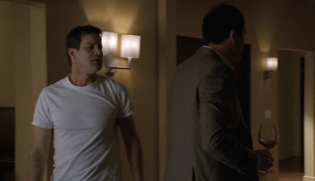 Charmed-Online-dot-NL-NipTuck4x12-1588.jpg