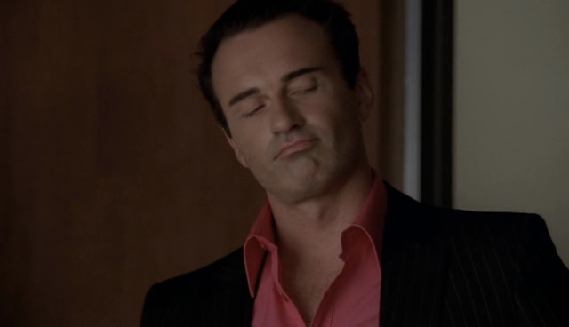 Charmed-Online-dot-NL-NipTuck4x12-1633.jpg