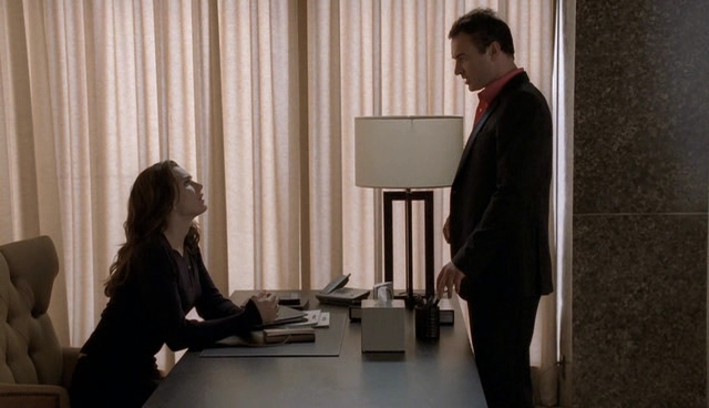 Charmed-Online-dot-NL-NipTuck4x12-1654.jpg