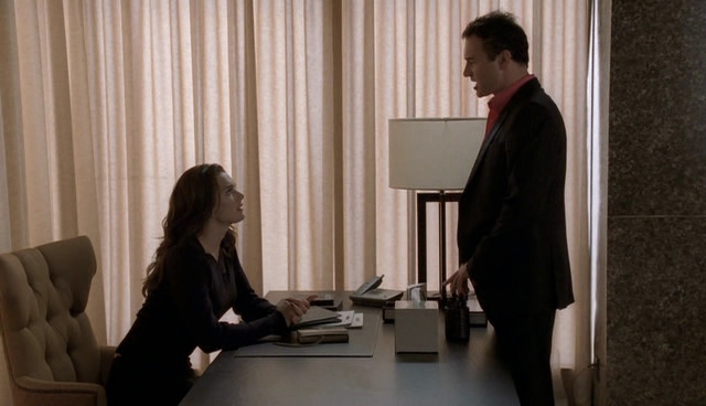 Charmed-Online-dot-NL-NipTuck4x12-1657.jpg