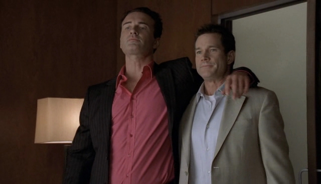 Charmed-Online-dot-NL-NipTuck4x12-1685.jpg