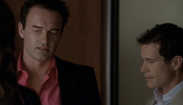 Charmed-Online-dot-NL-NipTuck4x12-1706.jpg