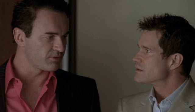 Charmed-Online-dot-NL-NipTuck4x12-1744.jpg