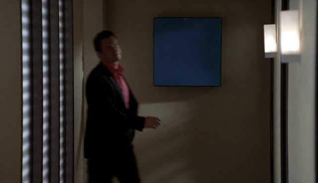 Charmed-Online-dot-NL-NipTuck4x12-1821.jpg