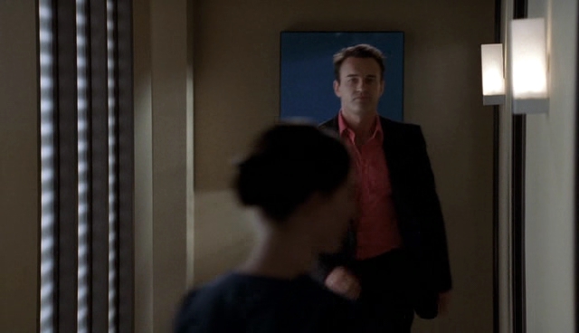 Charmed-Online-dot-NL-NipTuck4x12-1822.jpg