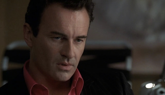 Charmed-Online-dot-NL-NipTuck4x12-1925.jpg