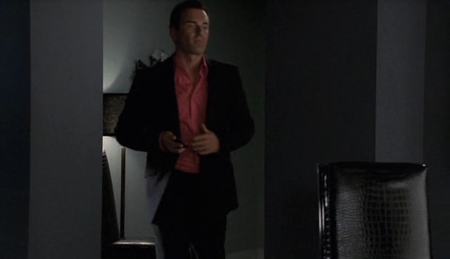 Charmed-Online-dot-NL-NipTuck4x12-1935.jpg