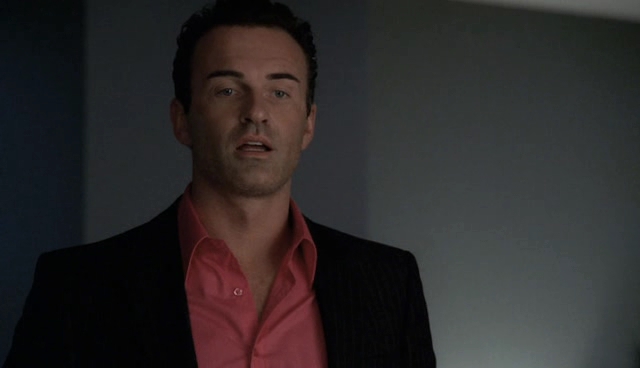Charmed-Online-dot-NL-NipTuck4x12-1950.jpg