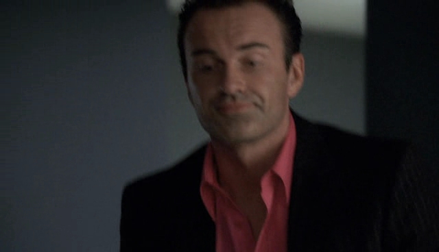 Charmed-Online-dot-NL-NipTuck4x12-2035.jpg Charmed-Online-dot-NL-NipTuck4x12-2035.jpg