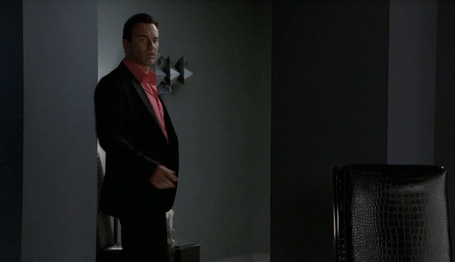 Charmed-Online-dot-NL-NipTuck4x12-2075.jpg