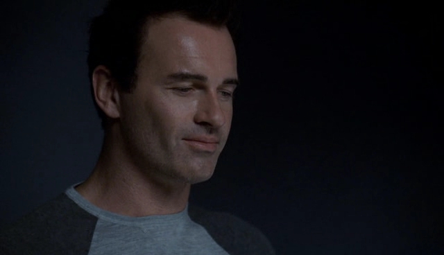 Charmed-Online-dot-NL-NipTuck4x12-2727.jpg