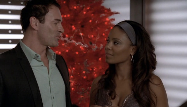 Charmed-Online-dot-NL-NipTuck4x13-0413.jpg