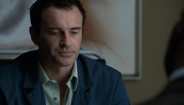 Charmed-Online-dot-NL-NipTuck4x13-0810.jpg