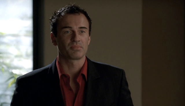 Charmed-Online-dot-NL-NipTuck4x13-1567.jpg